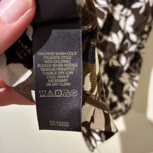 Liz Claiborne Brown & White Sleeveless Floral Blouse - Women's S - Picture 9 of 11